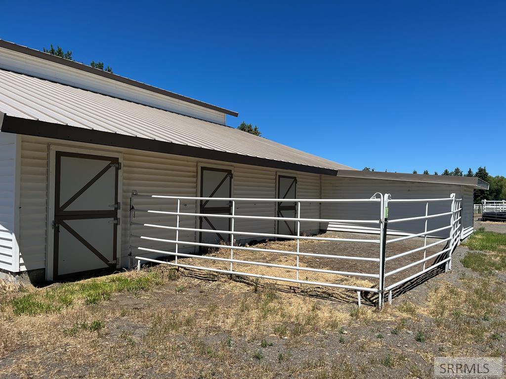 1984 E 183 N Property Photo 79