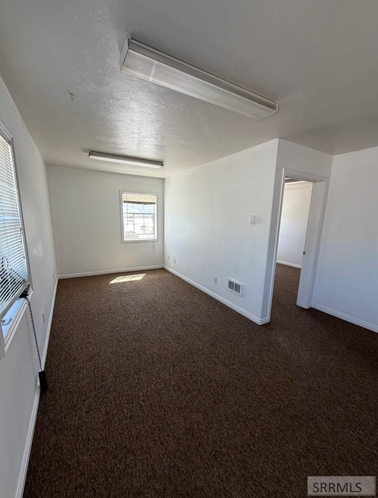 1664 Woodruff Park Property Photo 4