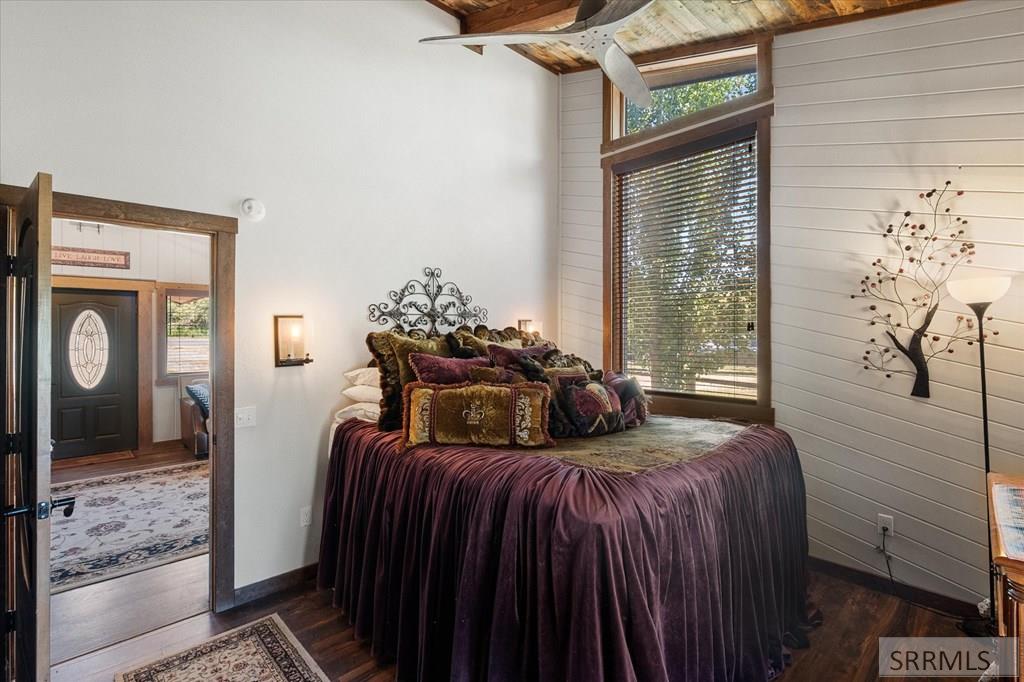 189 Lemhi Road Property Photo 11