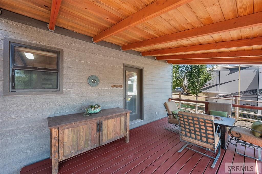 189 Lemhi Road Property Photo 32