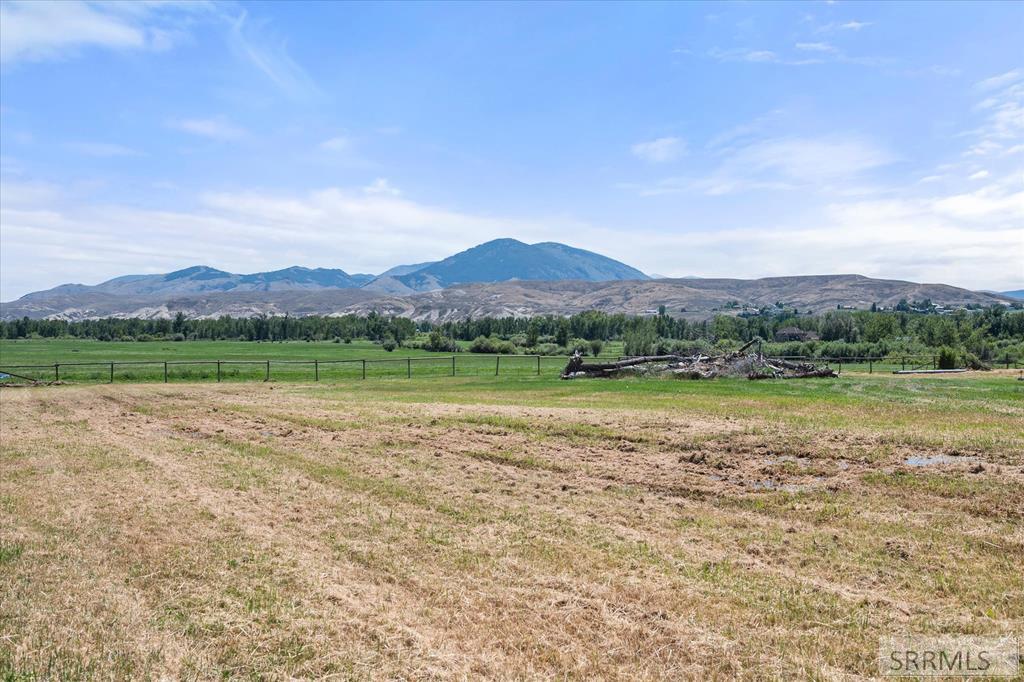 189 Lemhi Road Property Photo 42