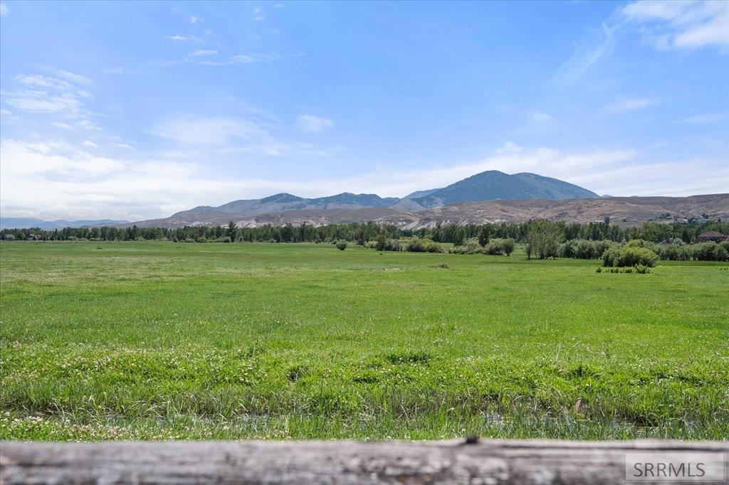 189 Lemhi Road Property Photo 43