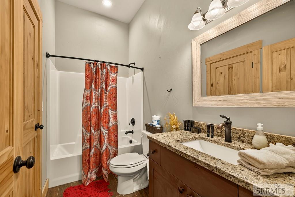 4111 Huckleberry Lane Property Photo 20