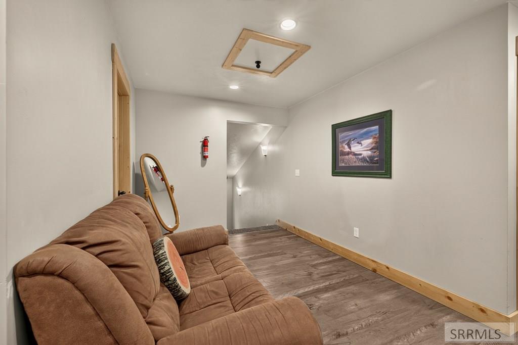 4111 Huckleberry Lane Property Photo 34