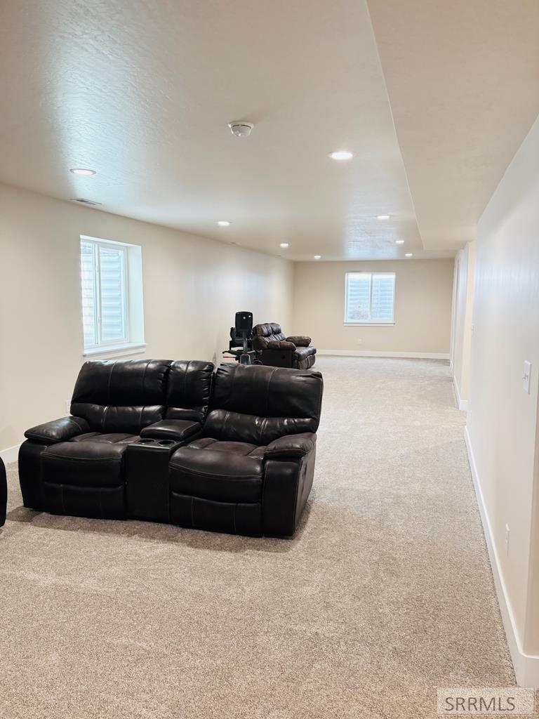 1158 Dolostone Property Photo 18