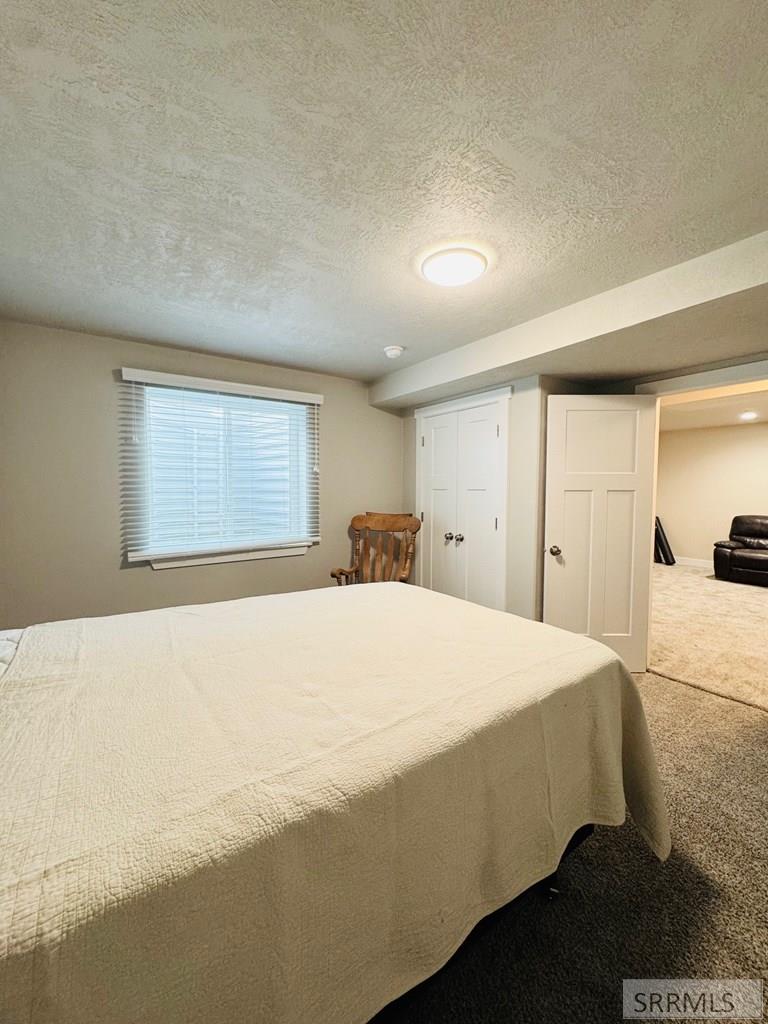1158 Dolostone Property Photo 21