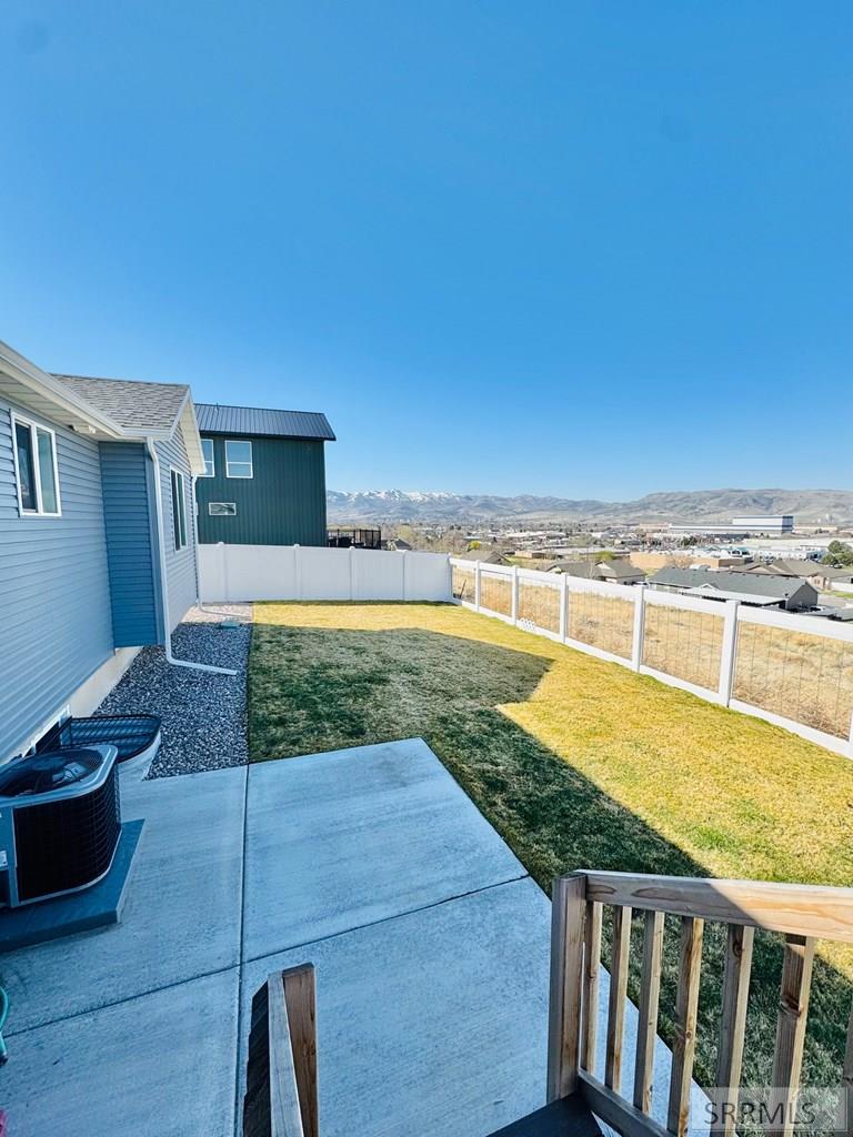 1158 Dolostone Property Photo 25