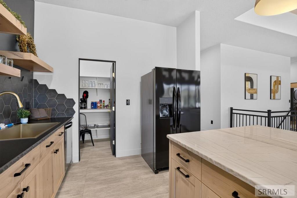 9675 Violet Way Property Photo 20