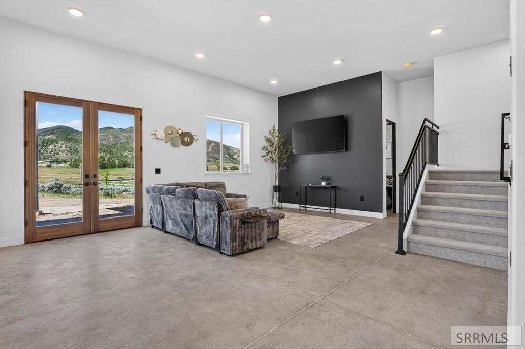 9675 Violet Way Property Photo 34