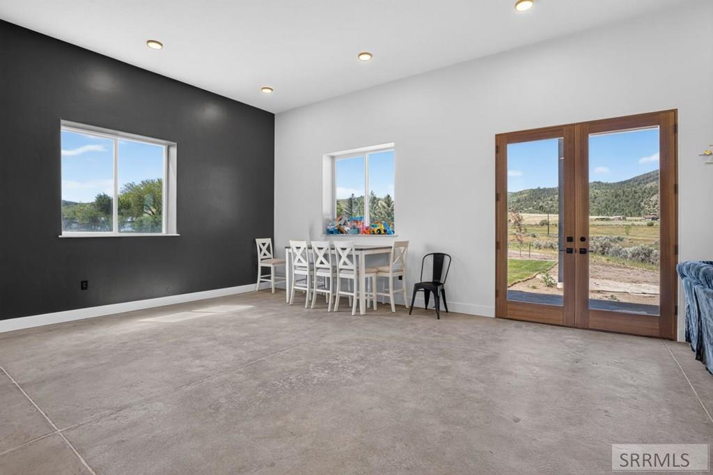 9675 Violet Way Property Photo 35