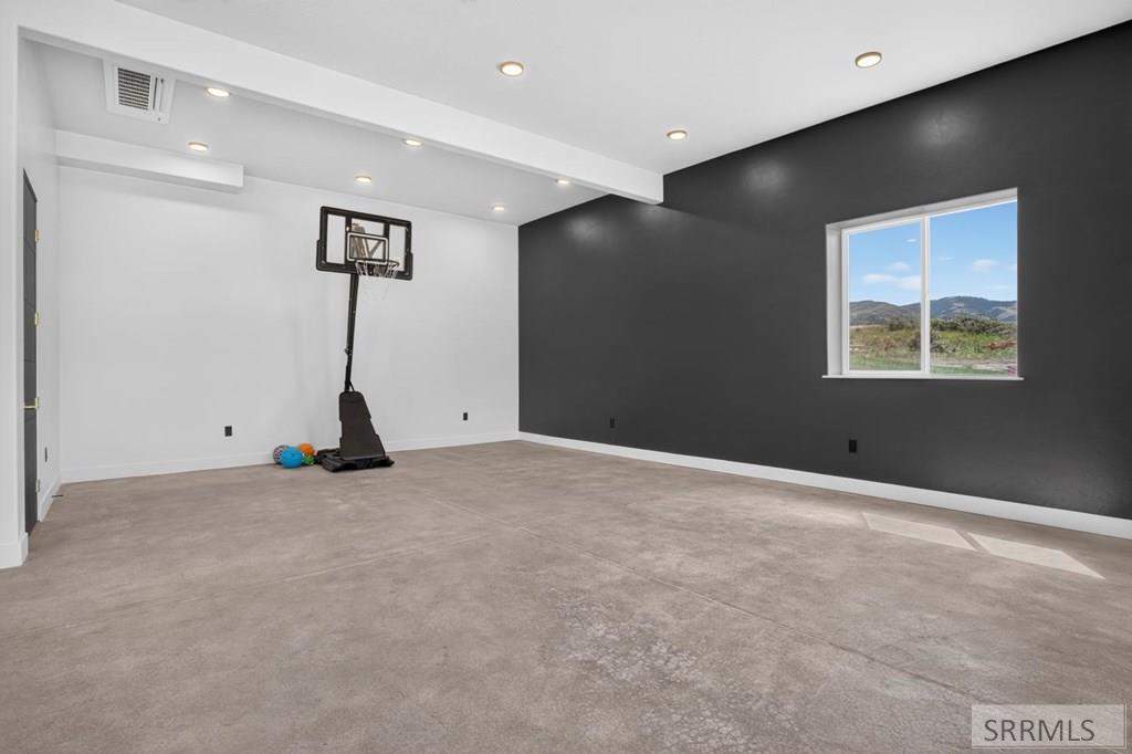 9675 Violet Way Property Photo 36