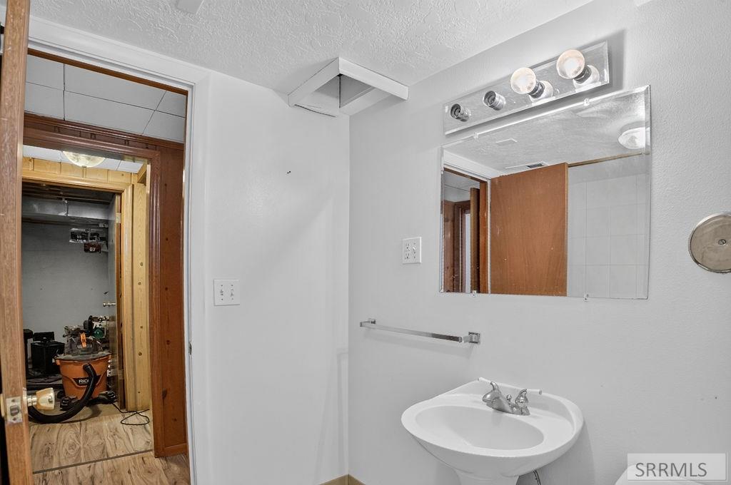634 W Pine Street Property Photo 21