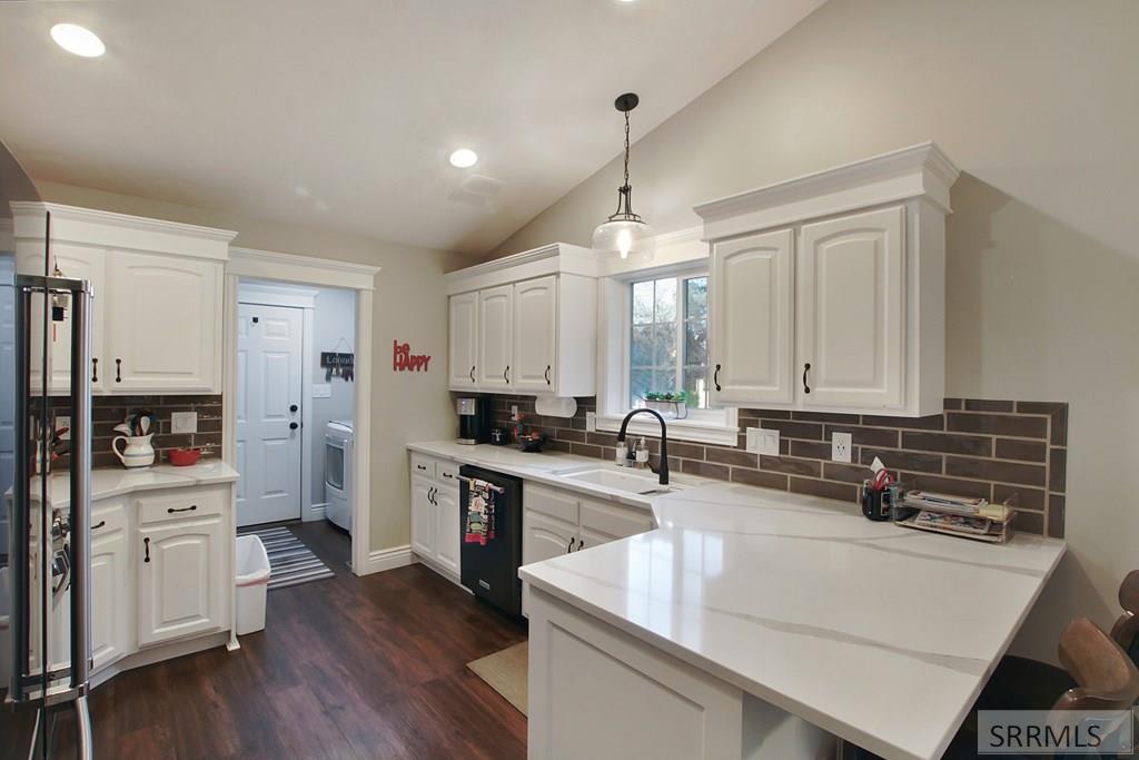 3082 Thayer Bridge Circle Property Photo 6