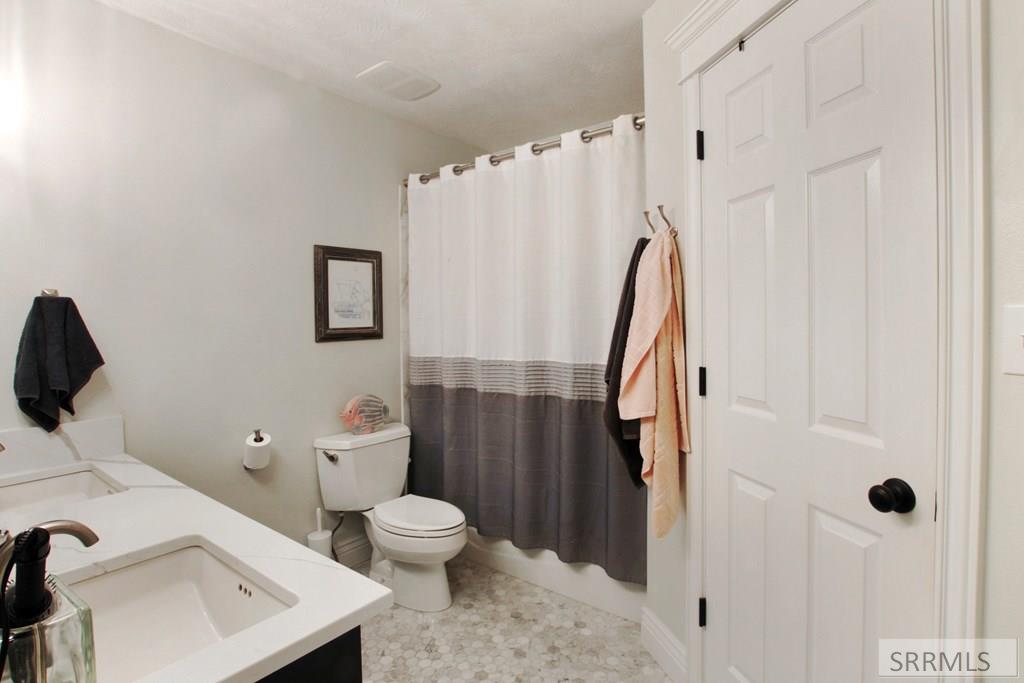 3082 Thayer Bridge Circle Property Photo 16