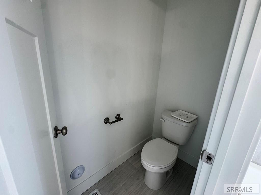 387 Wind River Drive Property Photo 20