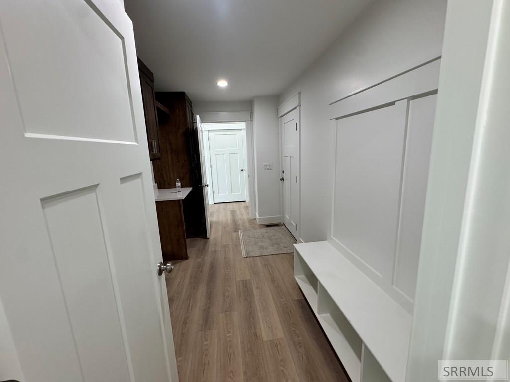 387 Wind River Drive Property Photo 25
