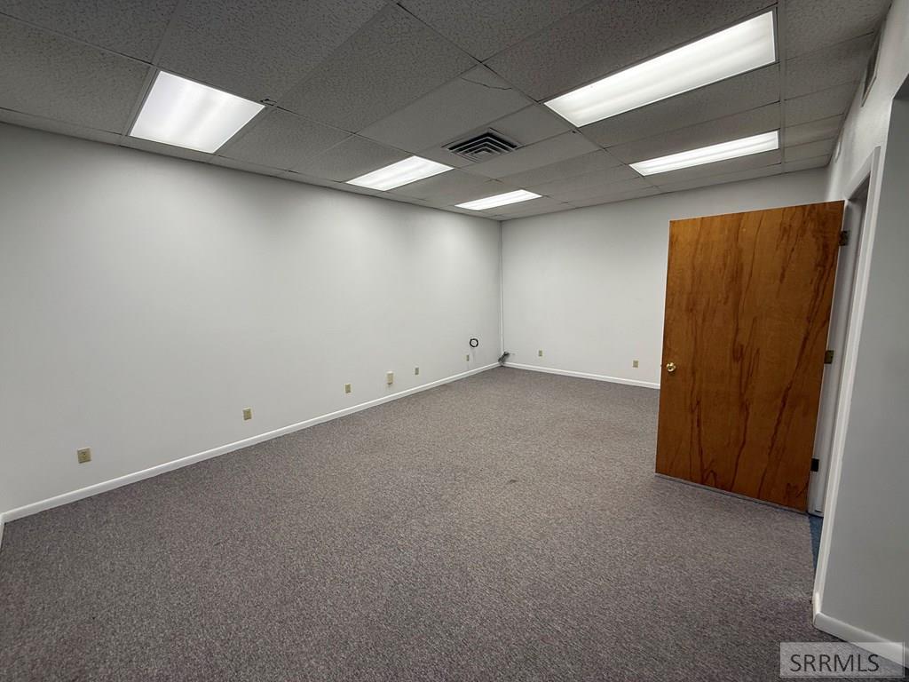 1725 Riverton Road Property Photo 6