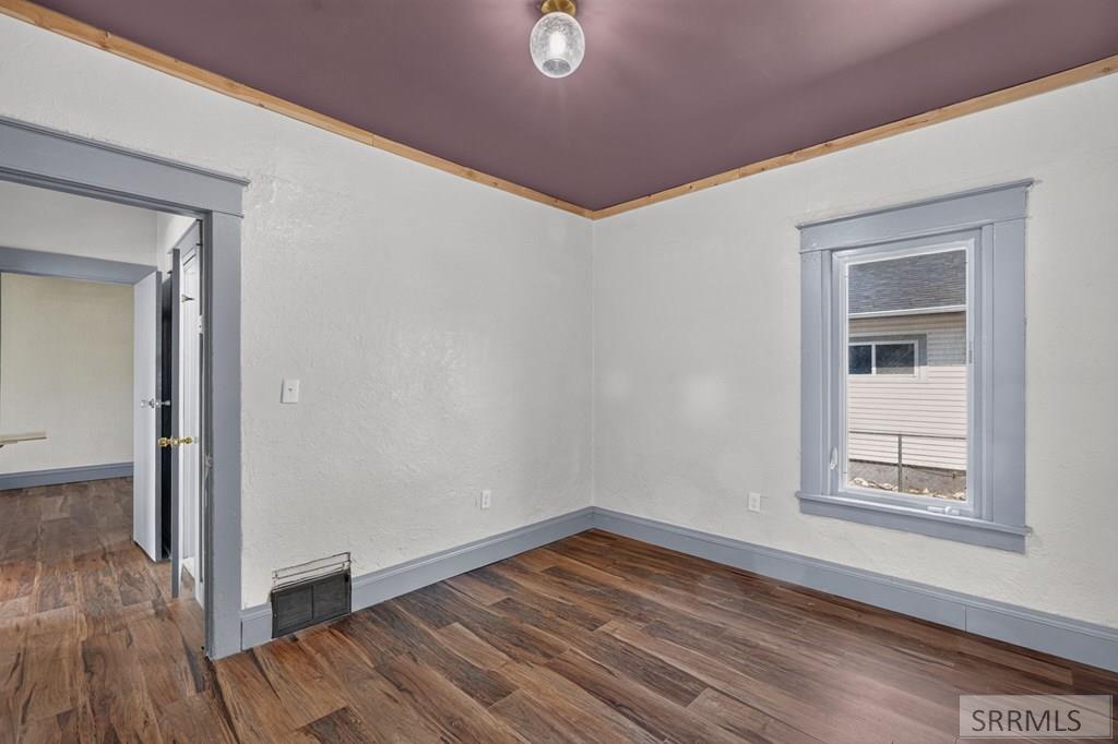 1004 N Grant Avenue Property Photo 22