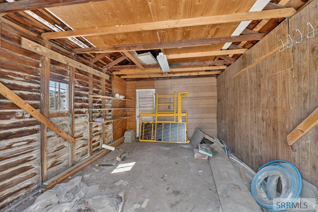1004 N Grant Avenue Property Photo 35