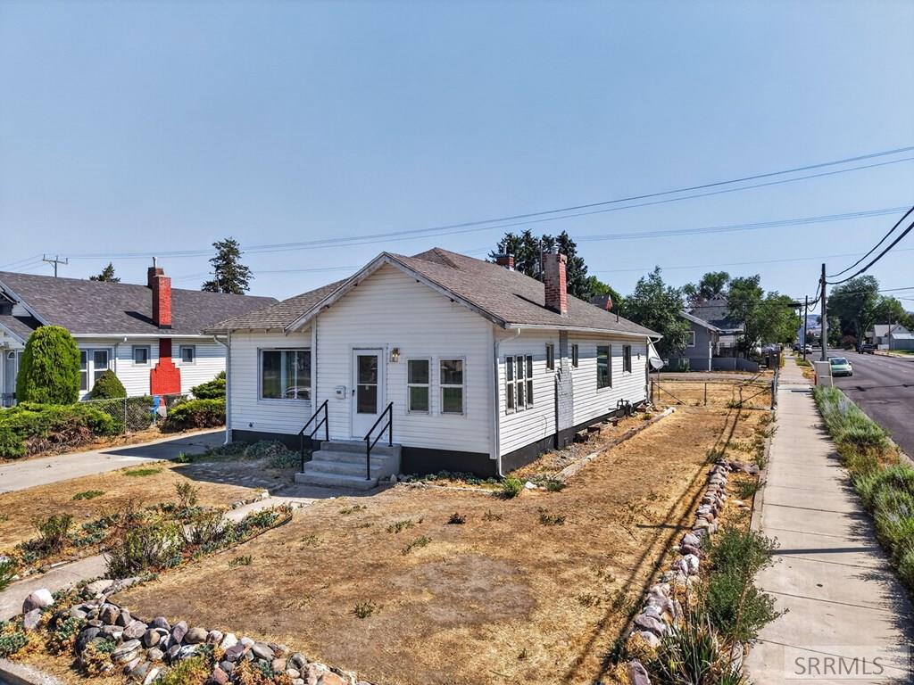 1004 N Grant Avenue Property Photo 37