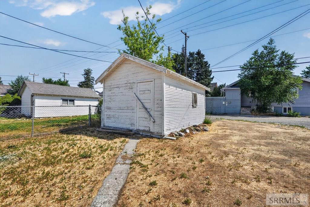 1004 N Grant Avenue Property Photo 44
