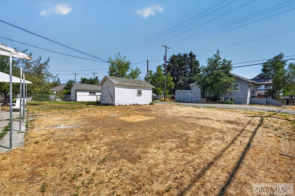 1004 N Grant Avenue Property Photo 45