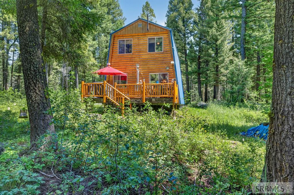 4175 Juniper Drive Property Photo 2