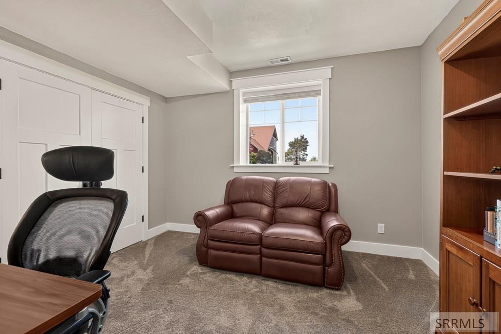 3237 S Chartwell Gardens Property Photo 40