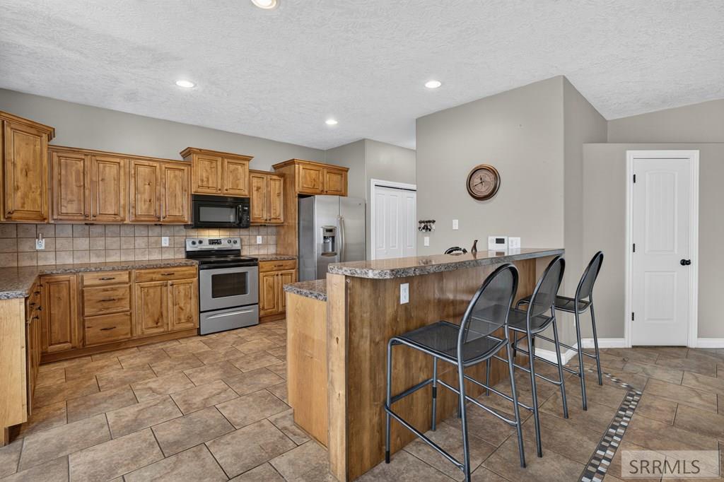 4520 Hershey Loop Property Photo 12