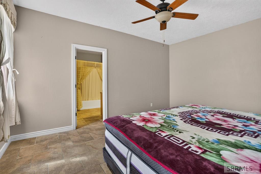 4520 Hershey Loop Property Photo 23