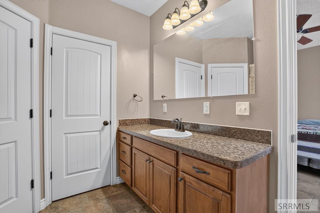 4520 Hershey Loop Property Photo 24