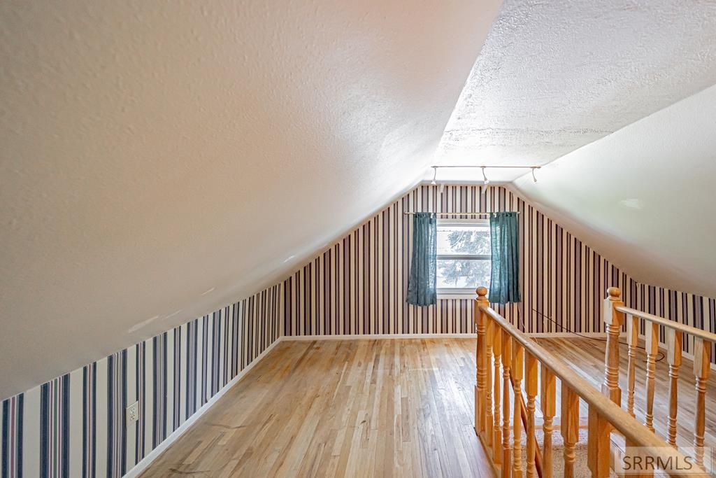 395 12th Street Property Photo 21