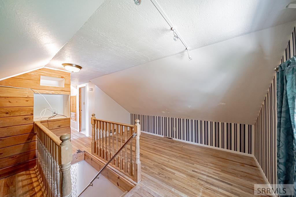 395 12th Street Property Photo 23