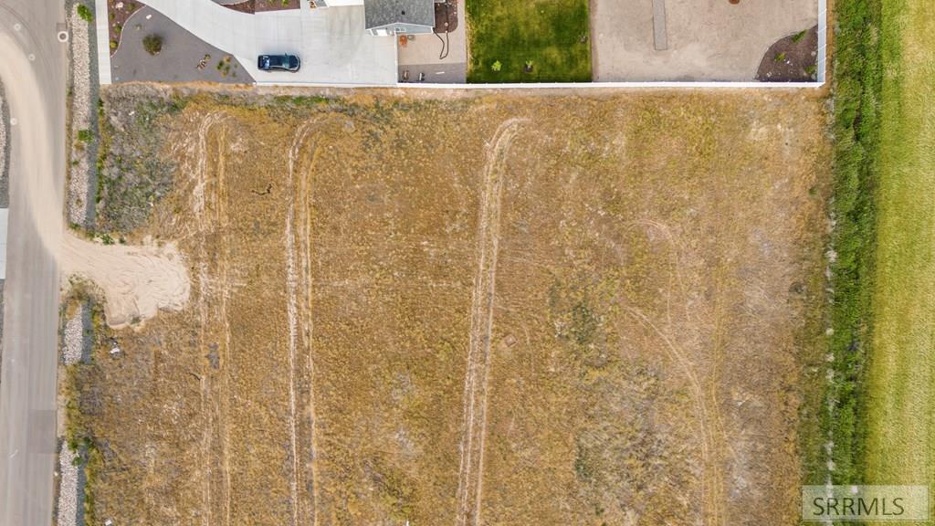 5561 Malheur River St Property Photo 2