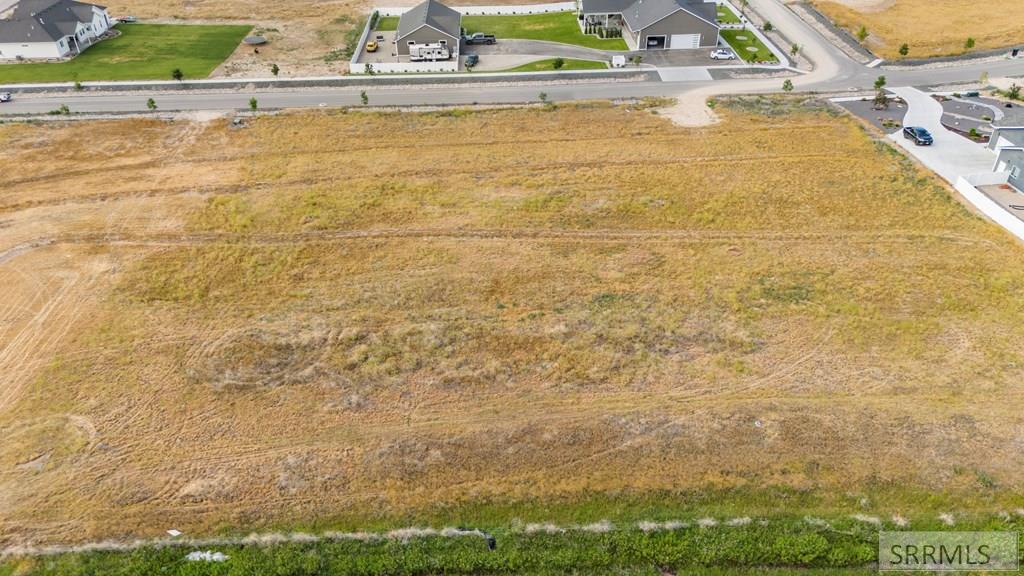 5581 Malheur River St Property Photo 2