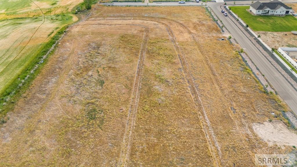 5581 Malheur River St Property Photo 5