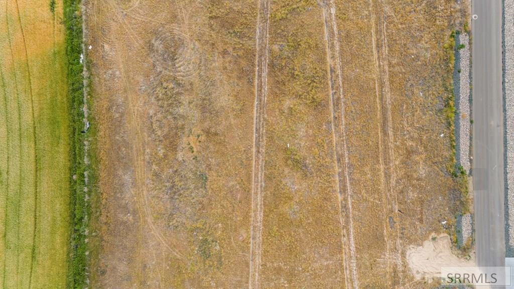 5581 Malheur River St Property Photo 8