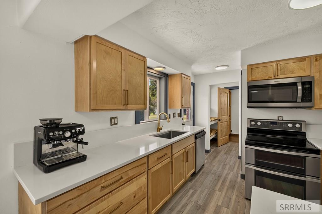 5444 E Rockwood Avenue Property Photo 15
