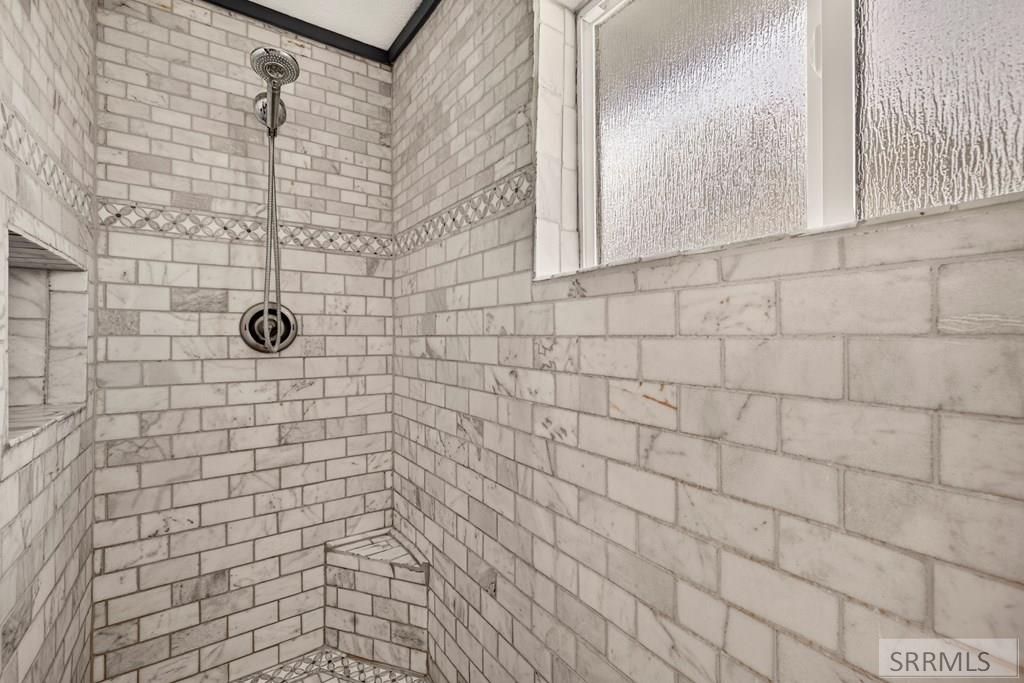 5444 E Rockwood Avenue Property Photo 23