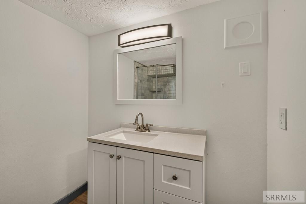 5444 E Rockwood Avenue Property Photo 34