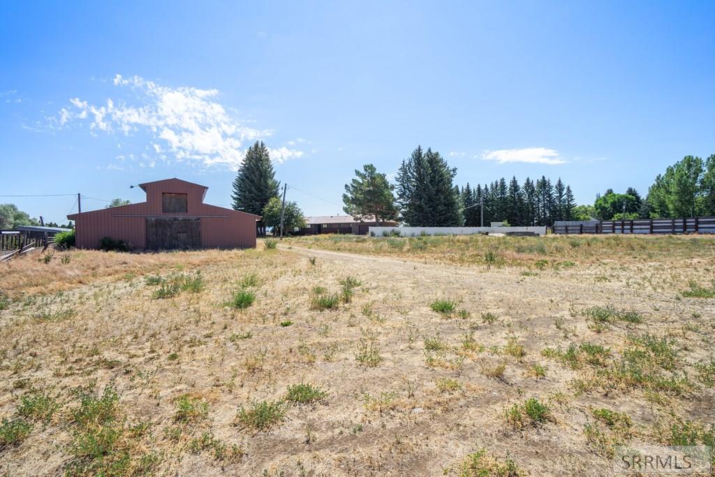 167 N 4200 E Property Photo 35