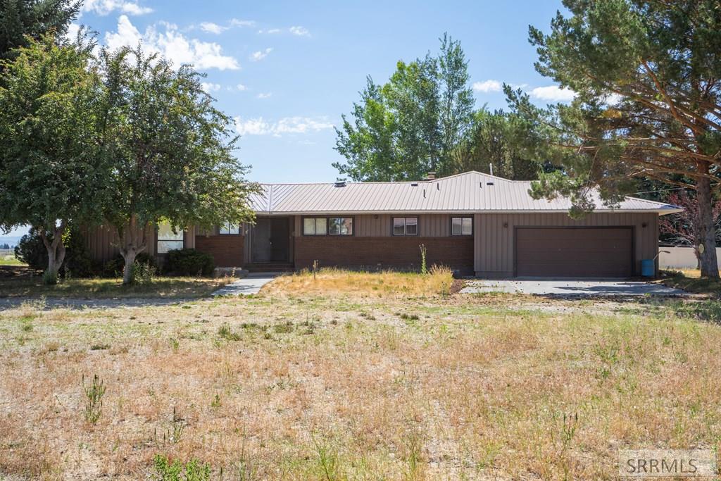 167 N 4200 E Property Photo 49