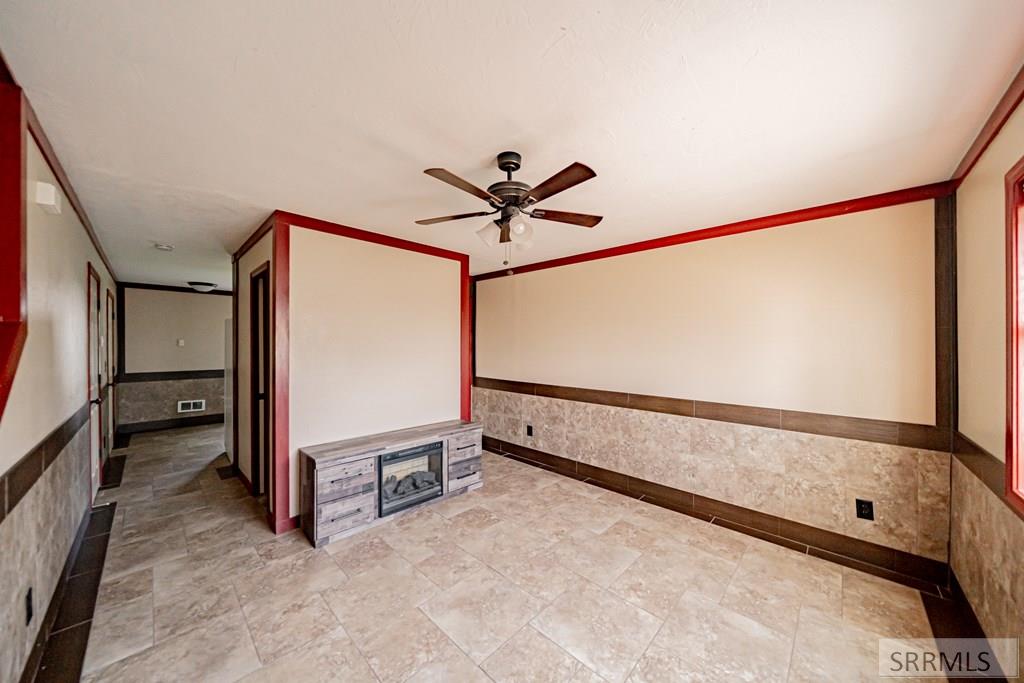 408 Energy Drive # 3 Property Photo 5