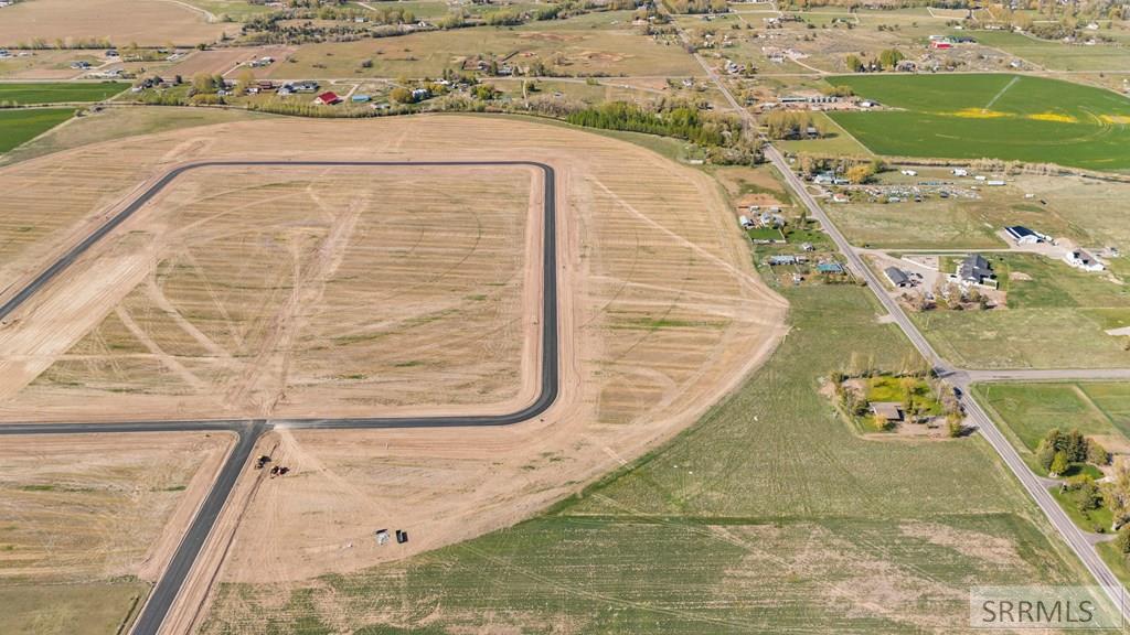 75 Sunset Loop Property Photo 2