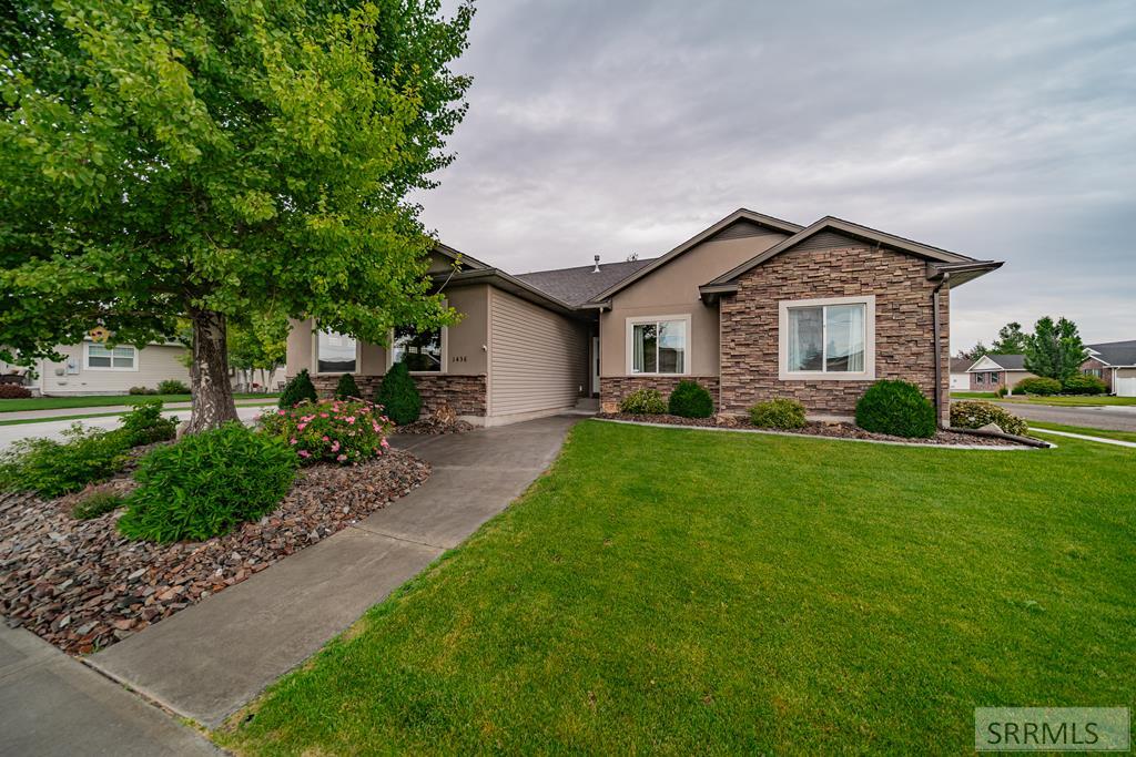 1436 Alayssa Drive Property Photo 1