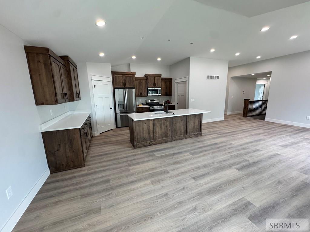 383 Wind River Drive Property Photo 7