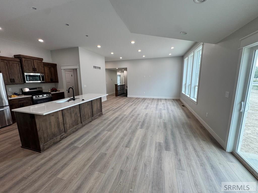 383 Wind River Drive Property Photo 8