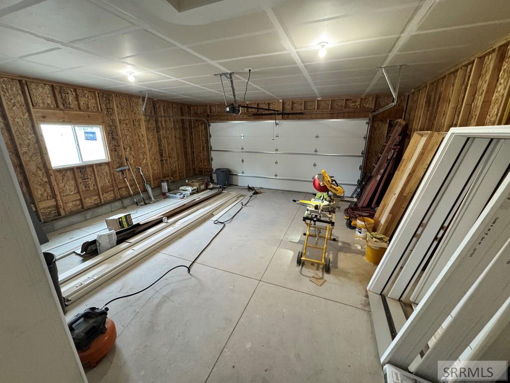 383 Wind River Drive Property Photo 12