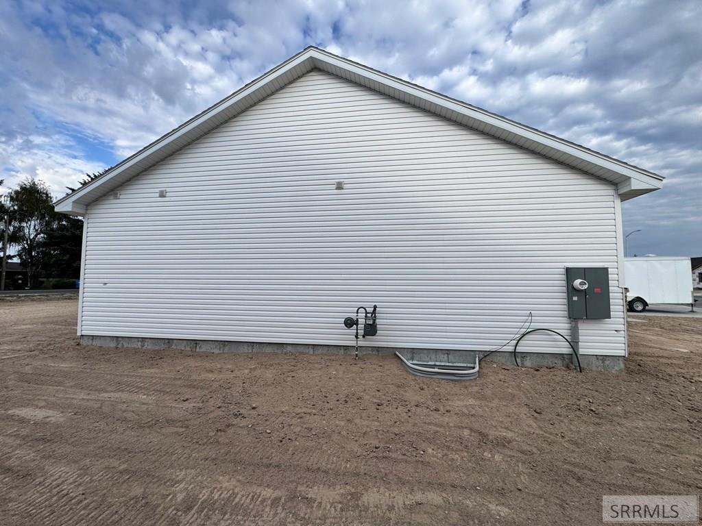 383 Wind River Drive Property Photo 36