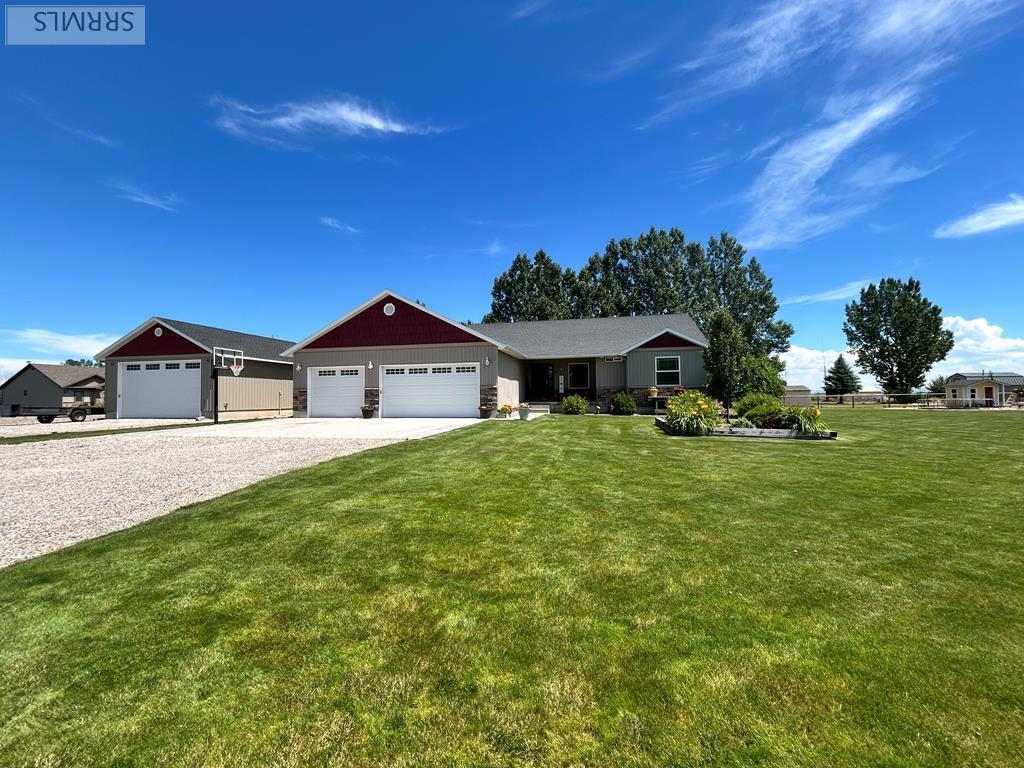 98 N 3250 E Property Photo 2